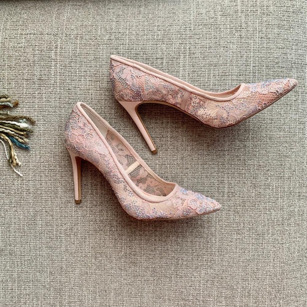 INC International Concepts katyah petal pump